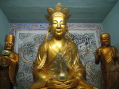 Buddha, with Mahakassapa on the left and Ananda on the Right, Sam Poh Tong