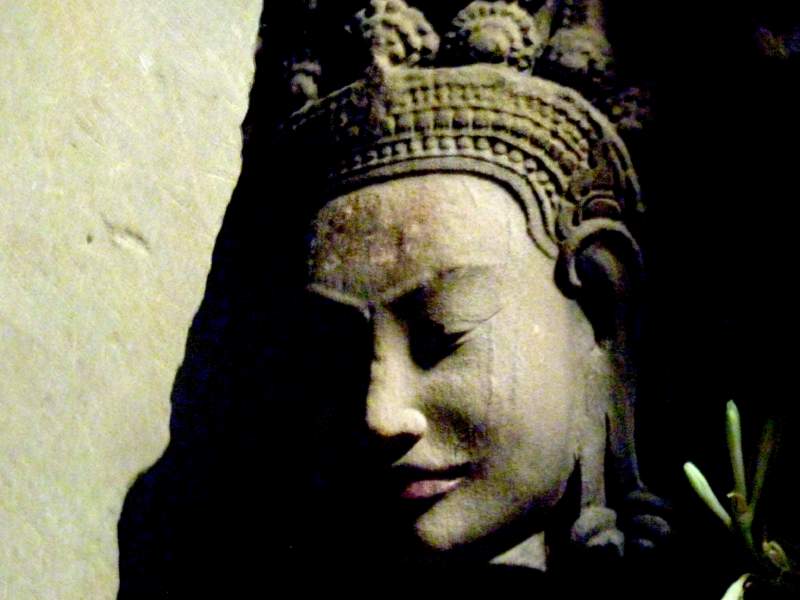 019 Queen Indradevi