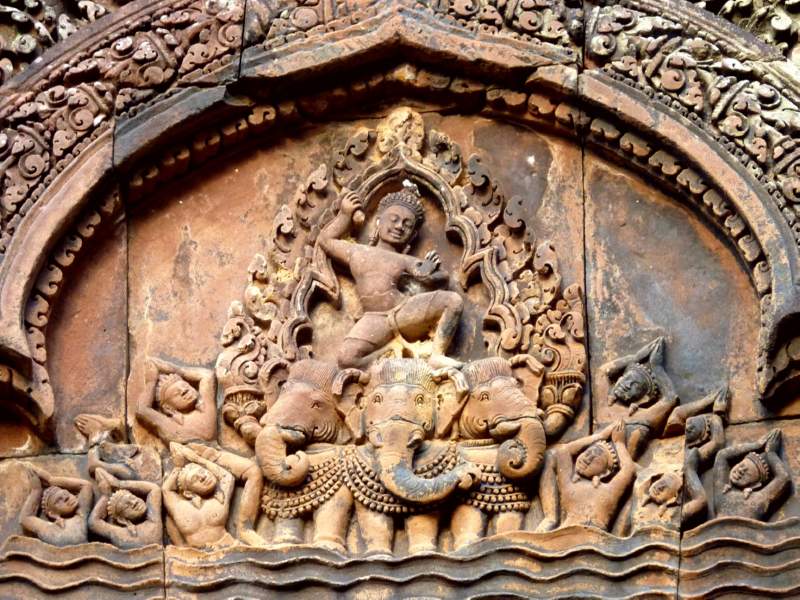 032 Indra on Airavata