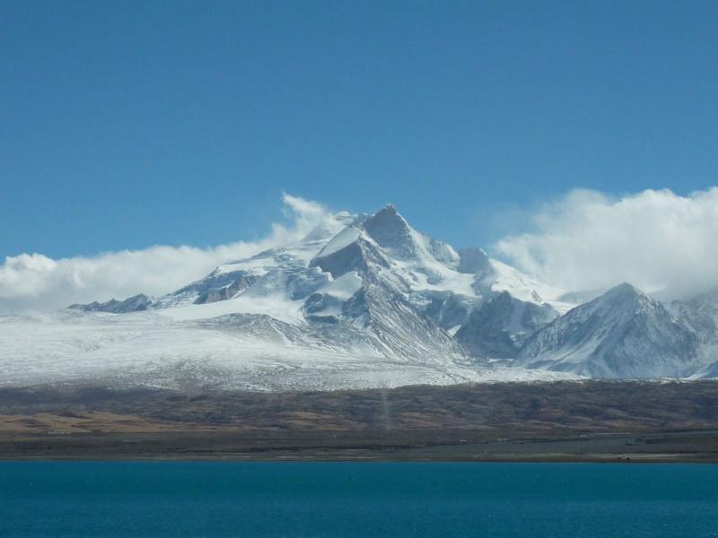 Mount Shishpangma with Lake Paiku Tso