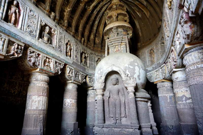 Cave 19, Chaitya from Side