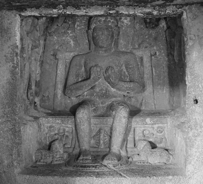 Cave 12, Buddha with Lions
