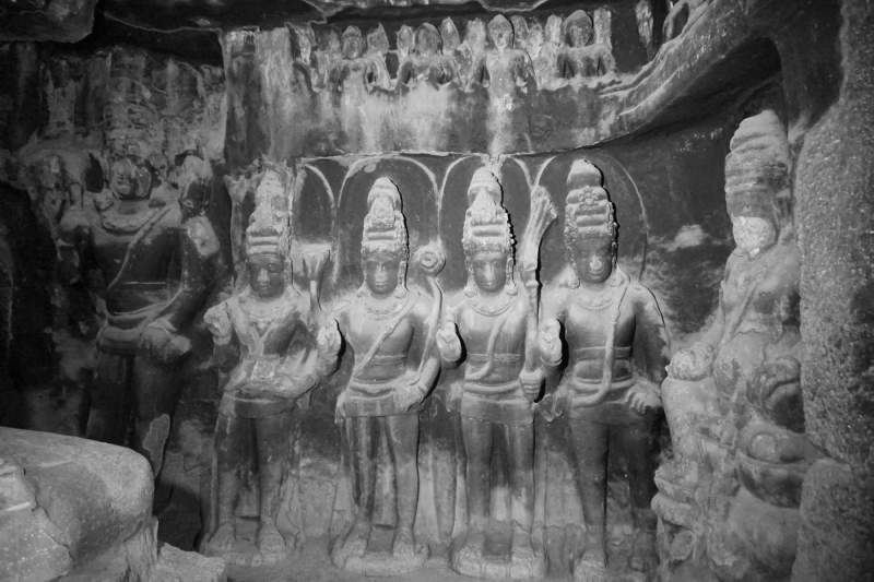 Cave 12, Bodhisattvas