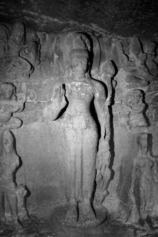 Cave 2, Bodhisattva