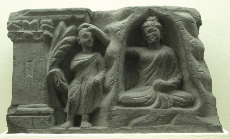 054 Consolation of Ananda at Gijjhakuta, Jamalgarhi
