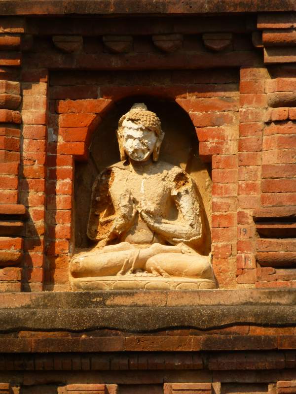 16 Stucco Buddha Image