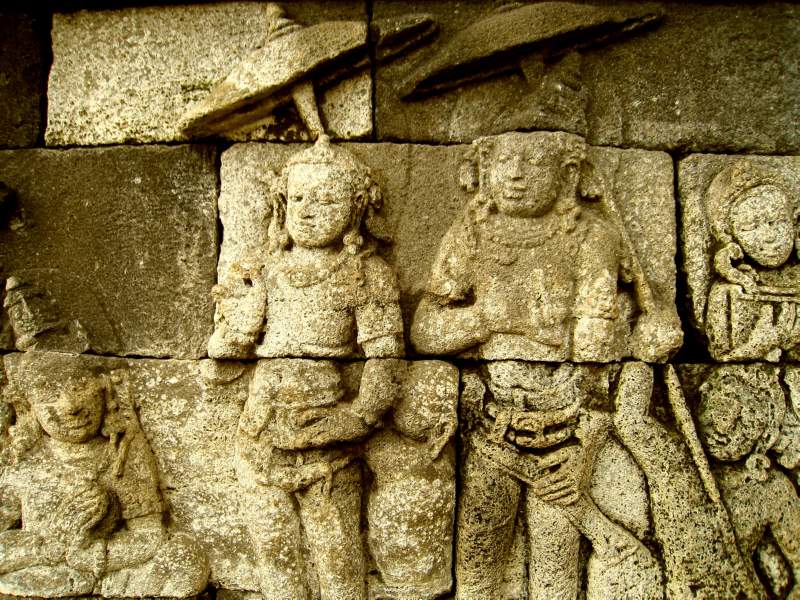 The Statues worship Siddhartha, Siddhartha and the King (detail)