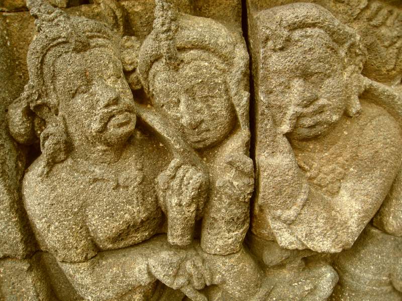 Divyavadana, West Wall, Panel 50 of 120, Mandhatar (detail, far left)