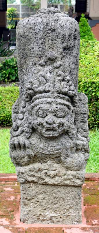 056 Kala Pillar, Museum Mojopahit
