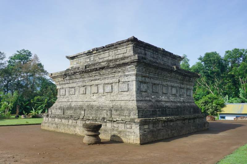 03 From South-West, Candi Sanggrahan
