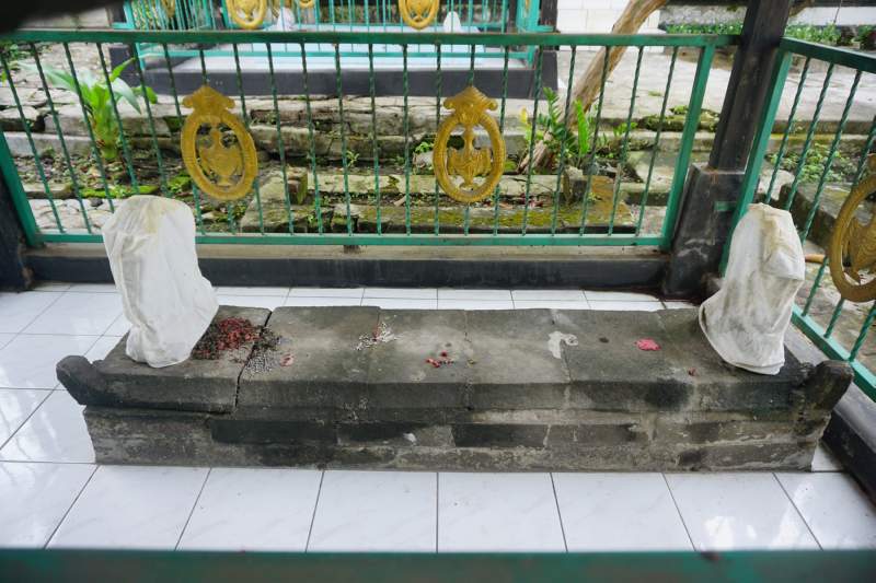 052 Double Tomb, Makam Putri Cempo