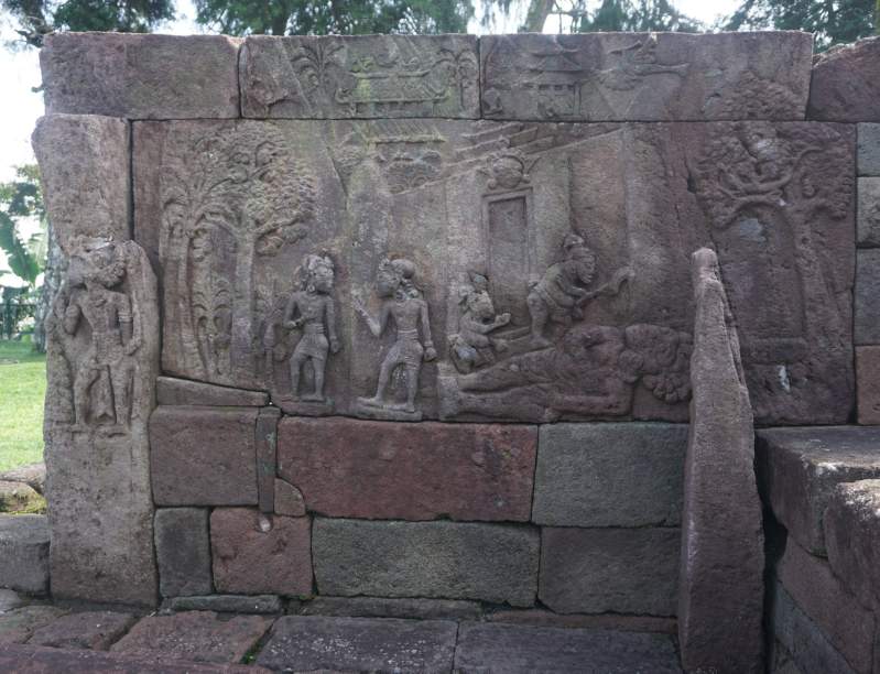 09 Relief showing Death of Giant
