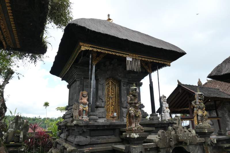 036 Main Temple