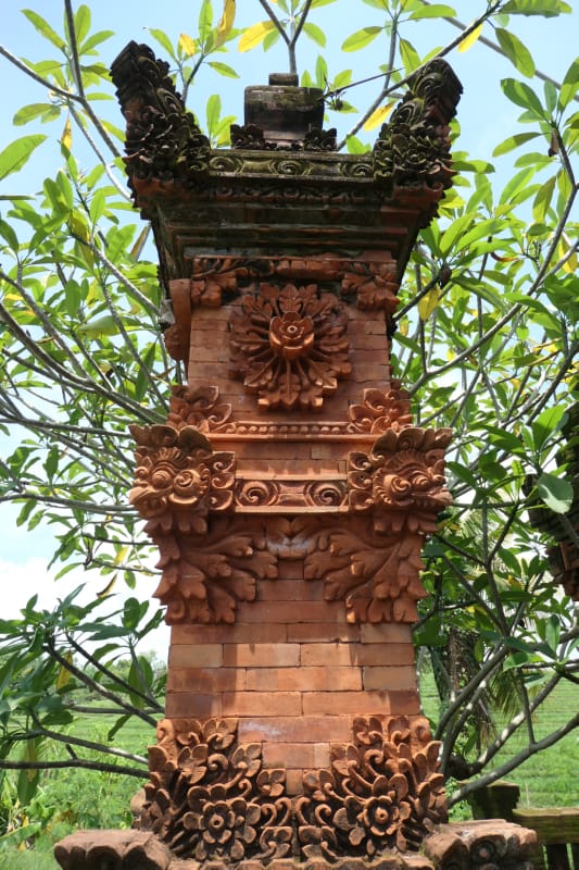057 Brick Shrine with Lotus