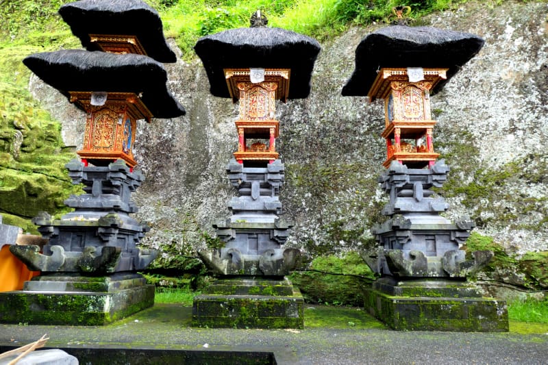 025 Three Shrines