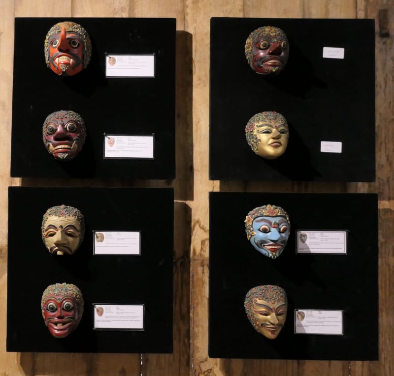 054 Masks on Wall