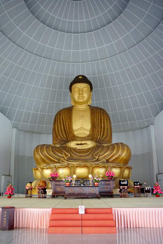 40 Buddha in Hall of No Form