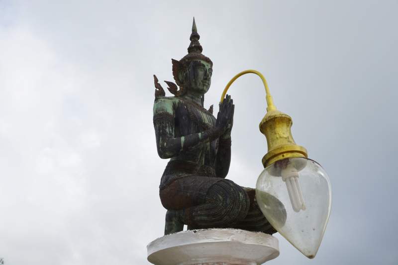 Deva Light